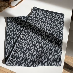 Michael Kors Scarf